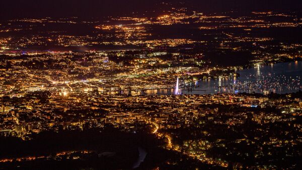 Вид на Женеву с французской горы Салев  - 俄羅斯衛星通訊社