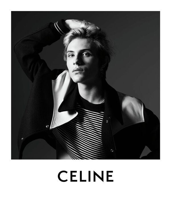 抖音海外版TikTok博主登上时尚杂志封面 （图片） - 俄罗斯卫星通讯社