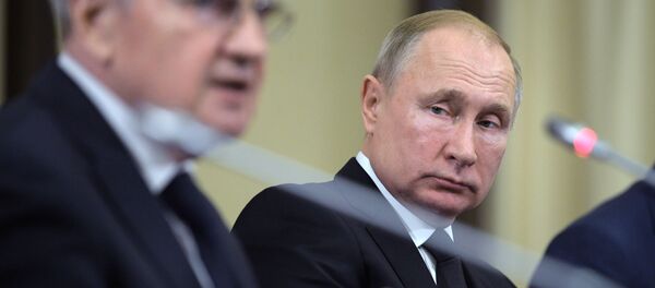 12 декабря 2019. Президент РФ Владимир Путин во время традиционной встречи с судьями Конституционного Суда РФ - 俄罗斯卫星通讯社