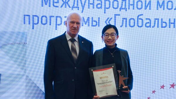 Китаянка стала лауреатом премии Глобальная энергия - 俄罗斯卫星通讯社