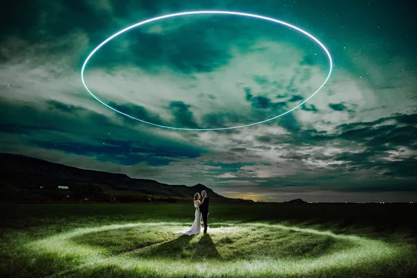 2019年國際婚禮攝影師大賽雙人肖像組決賽作品，克日什托夫·克勞奇克（波蘭）。 - 俄羅斯衛星通訊社