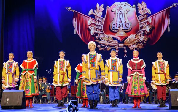 俄罗斯亚历山大大红旗歌舞团 - 俄罗斯卫星通讯社