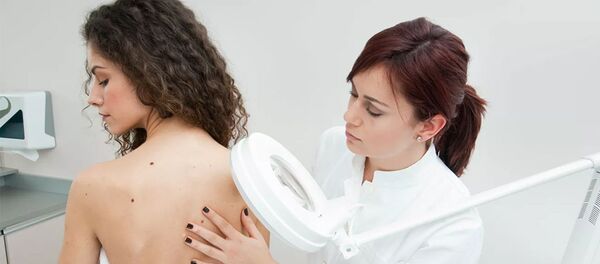 Прием у дерматолога Прием у дерматолога - 俄羅斯衛星通訊社