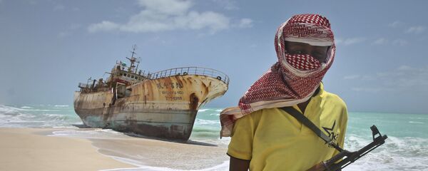 Вооруженный сомалийский пират Вооруженный сомалийский пират - 俄罗斯卫星通讯社