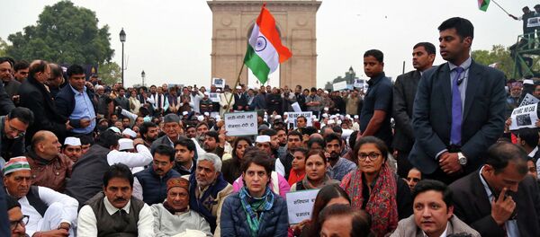 Протесты в Индии против принятия закона о предоставлении гражданства не мусульманам из соседних стран Протесты в Индии против принятия закона о предоставлении гражданства не мусульманам из соседних стран - 俄羅斯衛星通訊社
