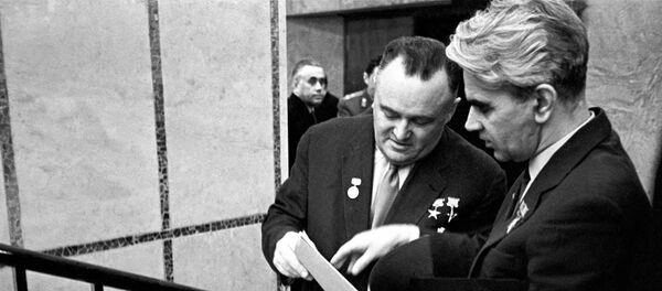 Главный конструктор Сергей Королев и Мстислав Келдыш на ХХ съезде КПСС - 俄羅斯衛星通訊社