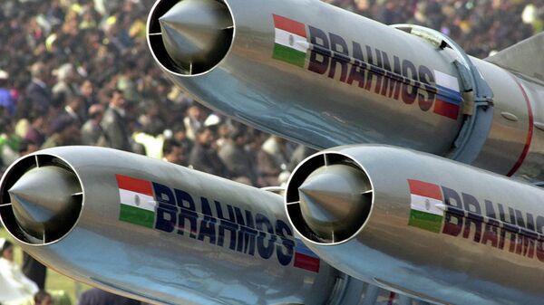 Российско-индийская сверхзвуковая ракета BrahMos - 俄罗斯卫星通讯社
