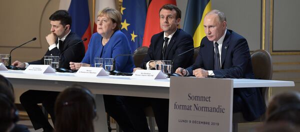  Владимир Путин, Эммануэль Макрон, Ангела Меркель и Владимир Зеленский во время совместной пресс-конференции по итогам встречи в Нормандском формате - 俄罗斯卫星通讯社