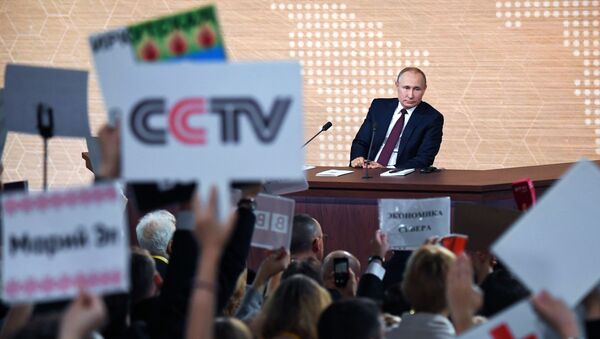 CCTV - 俄罗斯卫星通讯社