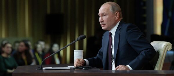 19 декабря 2019. Президент РФ Владимир Путин на большой ежегодной пресс-конференции в Центре международной торговли на Красной Пресне 19 декабря 2019. Президент РФ Владимир Путин на большой ежегодной пресс-конференции в Центре международной торговли на Красной Пресне - 俄罗斯卫星通讯社