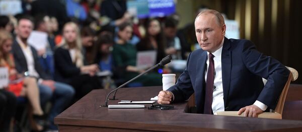 19 декабря 2019. Президент РФ Владимир Путин на большой ежегодной пресс-конференции в Центре международной торговли на Красной Пресне - 俄罗斯卫星通讯社
