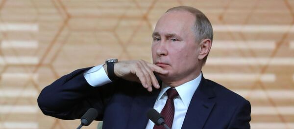 Президент России Владимир Путин на ежегодной большой пресс-конференции - 俄罗斯卫星通讯社