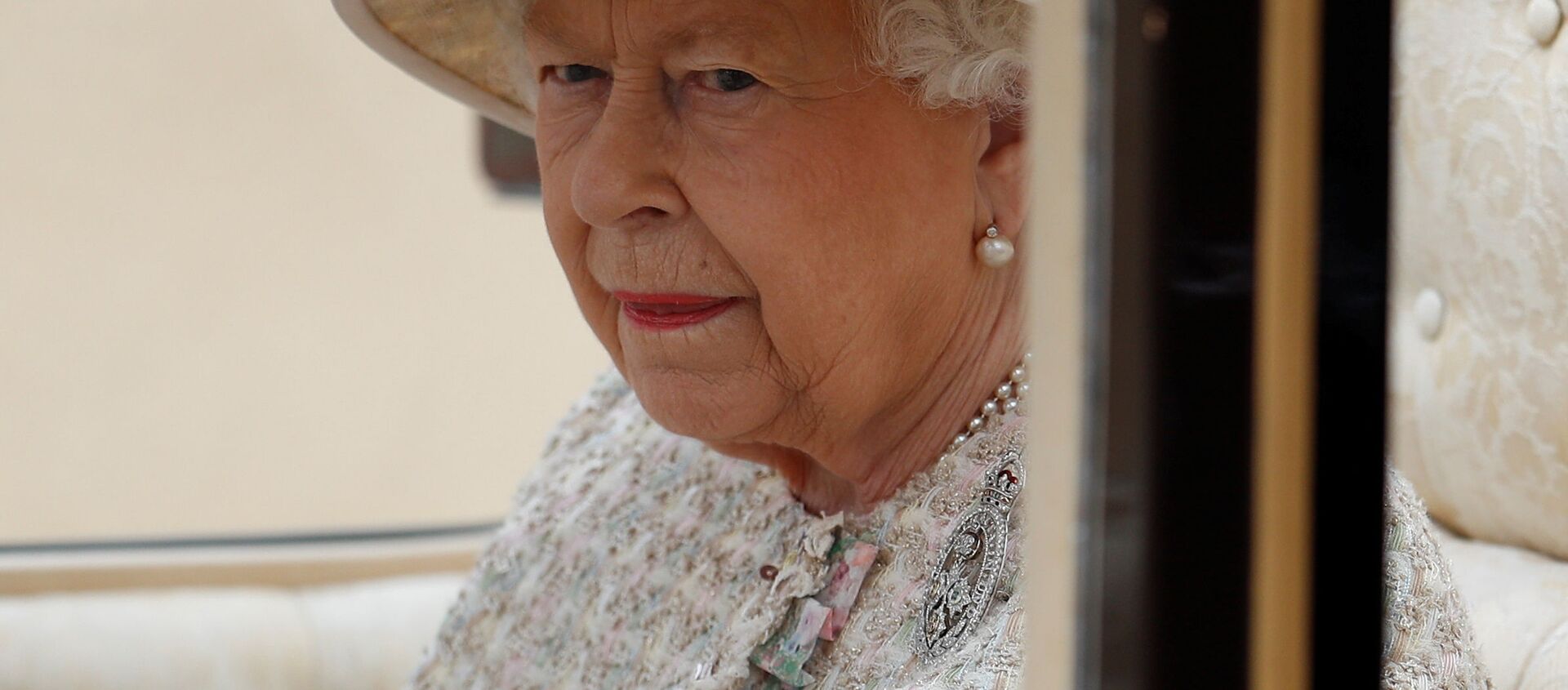 英国女王伊丽莎白二世首次拄拐杖出现在公众面前 - 俄罗斯卫星通讯社, 1920, 13.10.2021