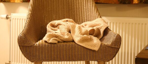 Полотенце на стуле - 俄罗斯卫星通讯社