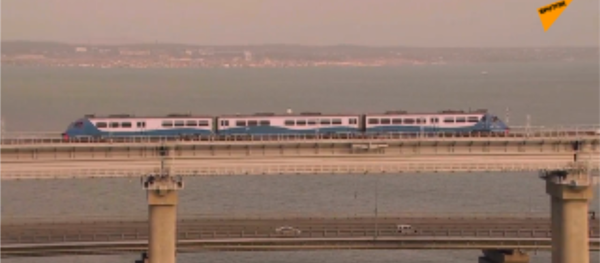 普京出席克里米亞大橋鐵路通車儀式 - 俄羅斯衛星通訊社