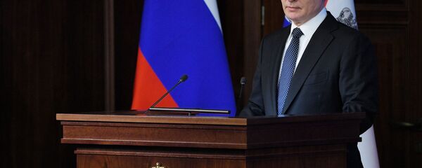 24 декабря 2019. Верховный главнокомандующий, президент РФ Владимир Путин выступает на ежегодном расширенном заседании коллегии министерства обороны РФ в Национальном центре управления обороной. - 俄罗斯卫星通讯社