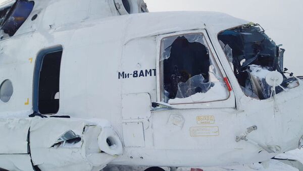 Вертолет Ми-8, совершивший жесткую посадку в Эвенкийском районе Красноярского края - 俄罗斯卫星通讯社