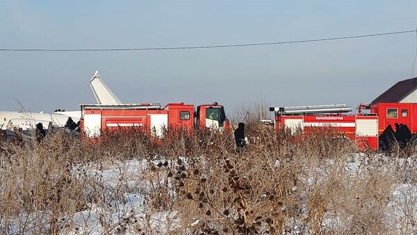 哈萨克斯坦一客机坠毁 - 俄罗斯卫星通讯社