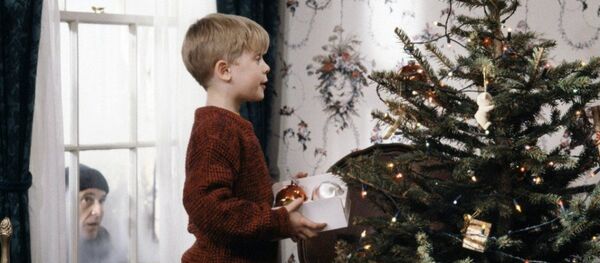 Кадр из фильма Один дома - 俄罗斯卫星通讯社