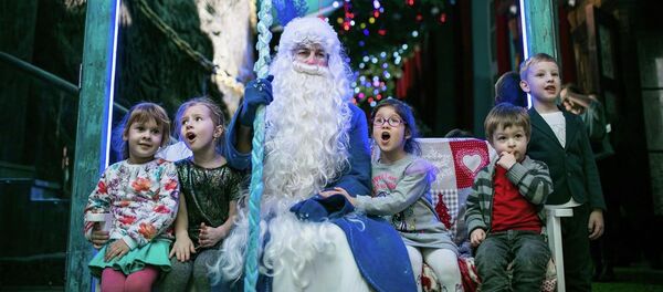 童话中的冰雪老人：孩子过新年时的主角 - 俄罗斯卫星通讯社