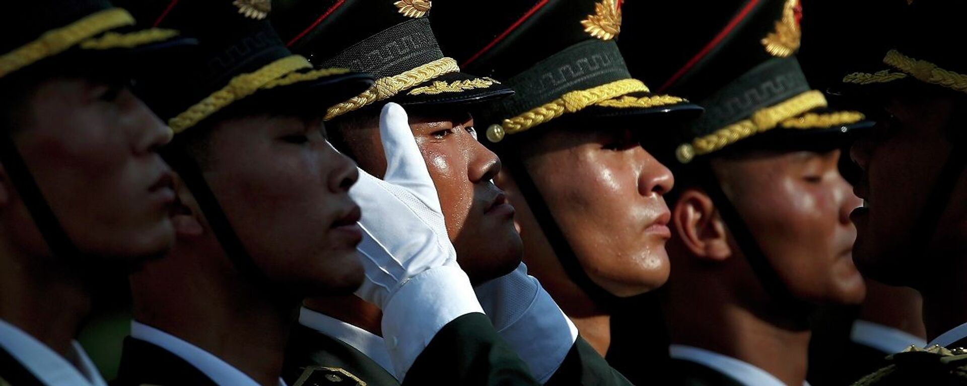 普京总统：参阅的解放军仪仗队将于胜利日阔步走过红场 - 俄罗斯卫星通讯社, 1920, 08.05.2025