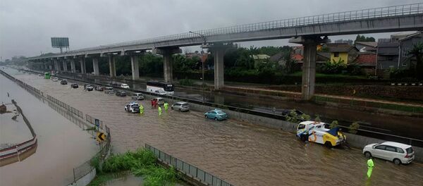 Наводнение после сильного дождя в Бекаси, недалеко от Джакарты, Индонезия, 1 января 2020   - 俄罗斯卫星通讯社