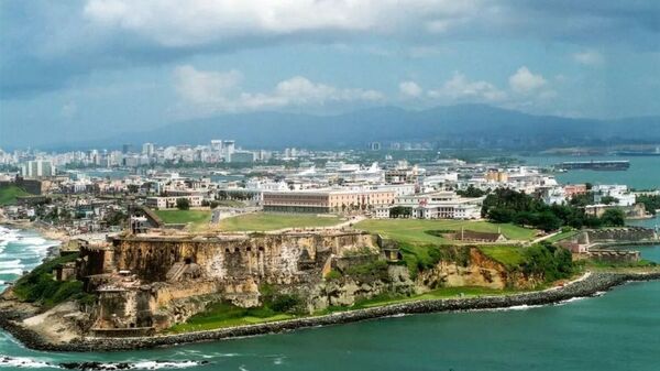 Вид на город Сан-Хуан с воздуха, Пуэрто-Рико.  - 永利官网卫星通讯社
