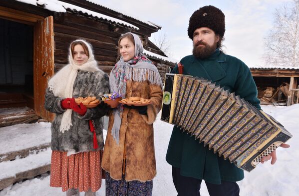 切尔诺雷希哥萨克村的圣诞节节期 - 俄罗斯卫星通讯社