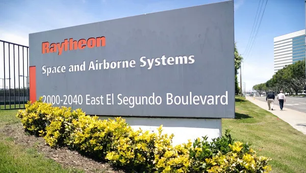 логотип компании Raytheon  - 俄羅斯衛星通訊社