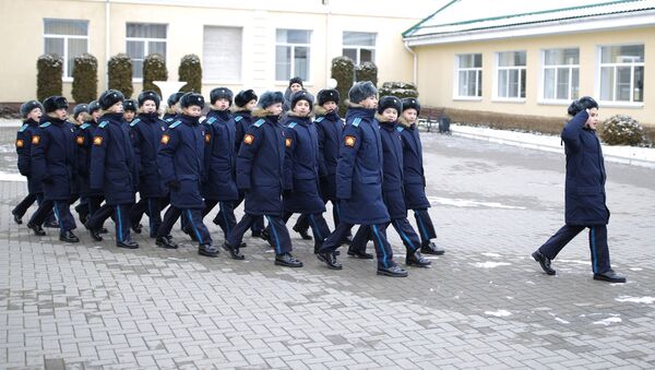 Ученики в Ставропольском президентском кадетском училище - 俄羅斯衛星通訊社