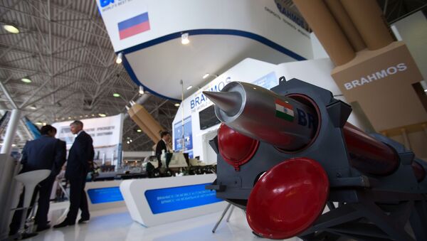 俄大使：斯里兰卡正研究向莫斯科购买军事技术装备的问题 - 俄罗斯卫星通讯社