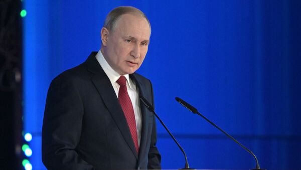 Президент России Владимир Путин выступает с ежегодным посланием Федеральному Собранию - 俄罗斯卫星通讯社