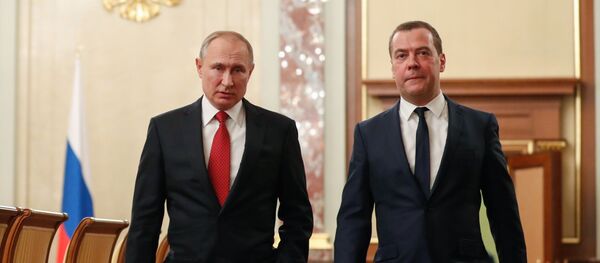 15 января 2020. Президент РФ Владимир Путин и председатель правительства РФ Дмитрий Медведев перед встречей с членами правительства. - 俄羅斯衛星通訊社