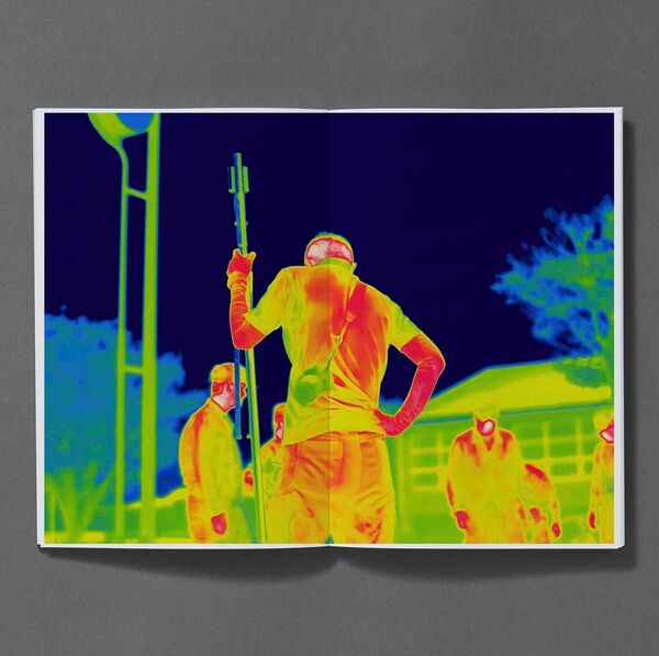 英国摄影师用热像仪拍摄福岛居民 (图片) 英国摄影师用热像仪拍摄福岛居民 (图片) - 俄罗斯卫星通讯社