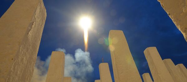 Пуск РН Союз-ФГ с ТПК Союз МС-15 - 俄罗斯卫星通讯社