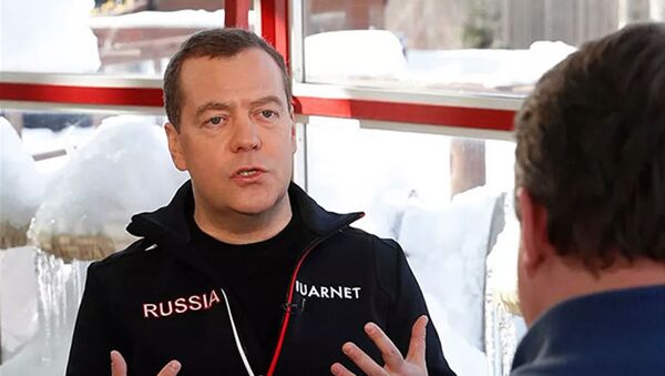 Дмитирий Медведев на интервью Первому каналу - 俄罗斯卫星通讯社