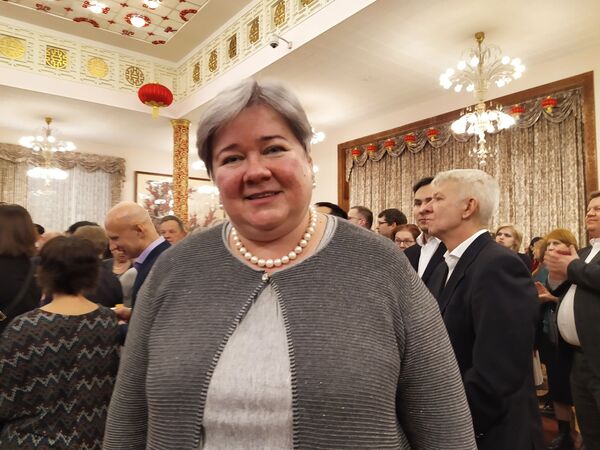 来自俄罗斯的满腔热爱 来自俄罗斯的满腔热爱 - 俄罗斯卫星通讯社