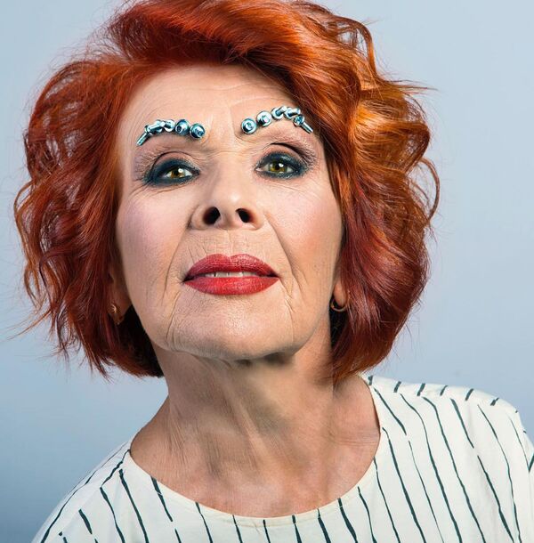 俄罗斯Instagram网红老奶奶成为年轻人的偶像 - 俄罗斯卫星通讯社