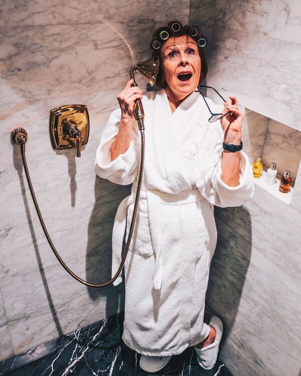 俄罗斯Instagram网红老奶奶成为年轻人的偶像 - 俄罗斯卫星通讯社