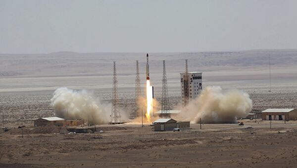 Запуск ракеты-носителя Симорг в Иране. - 俄羅斯衛星通訊社