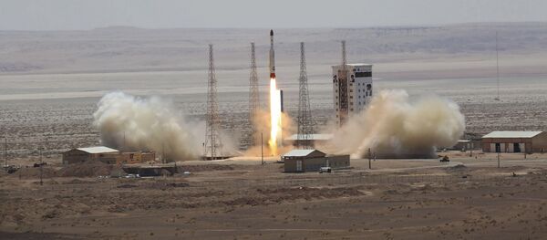 Запуск ракеты-носителя Симорг в Иране. - 俄羅斯衛星通訊社