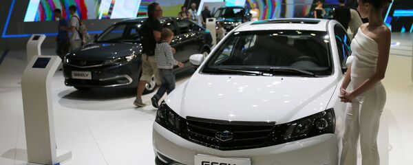 Стенд компании Geely (Китай) на Московском международном автомобильном салоне Стенд компании Geely (Китай) на Московском международном автомобильном салоне - 俄罗斯卫星通讯社