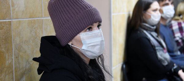 Пациенты ожидают приема врача в городской поликлинике - 俄罗斯卫星通讯社