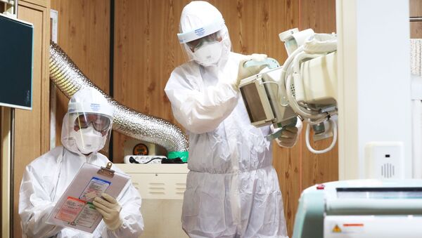 Медицинские работники в больнице в Сувоне, Южная Корея - 俄罗斯卫星通讯社