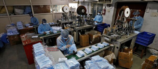 Производство медицинских масок - 俄罗斯卫星通讯社