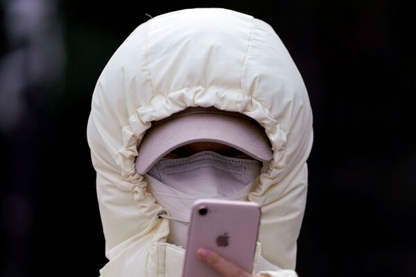  口罩不夠怎麼辦：新冠特殊防護法 - 俄羅斯衛星通訊社