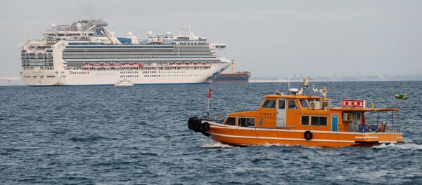 Круизный лайнер Diamond Princess у берегов Японии - 俄罗斯卫星通讯社
