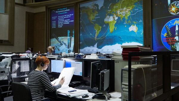 Центр управления полетами во время отстыковки. Роскосмос - 俄羅斯衛星通訊社