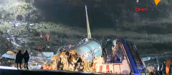 伊斯坦布尔客机硬着陆事件中有人员死亡 - 俄罗斯卫星通讯社