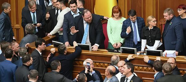 Потасовка во время заседания Верховной рады Украины - 俄羅斯衛星通訊社